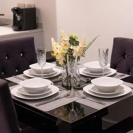 Luxury Mcr 2Bed,2Bath Apartment- Central Location! Manchester Buitenkant foto