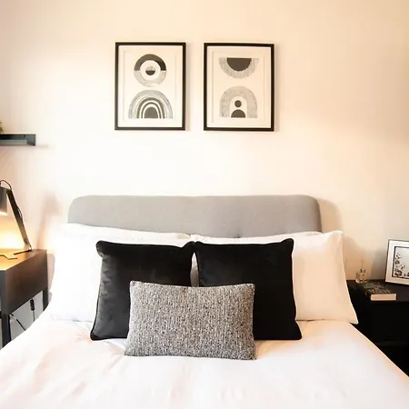 Luxury Mcr 2Bed,2Bath Apartment- Central Location! Manchester Buitenkant foto